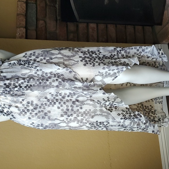 🆕️ EXPRESS Animal Print Asymmetrical High-Low Ruffle Midi Dress SIZE: S - Picture 6 of 12